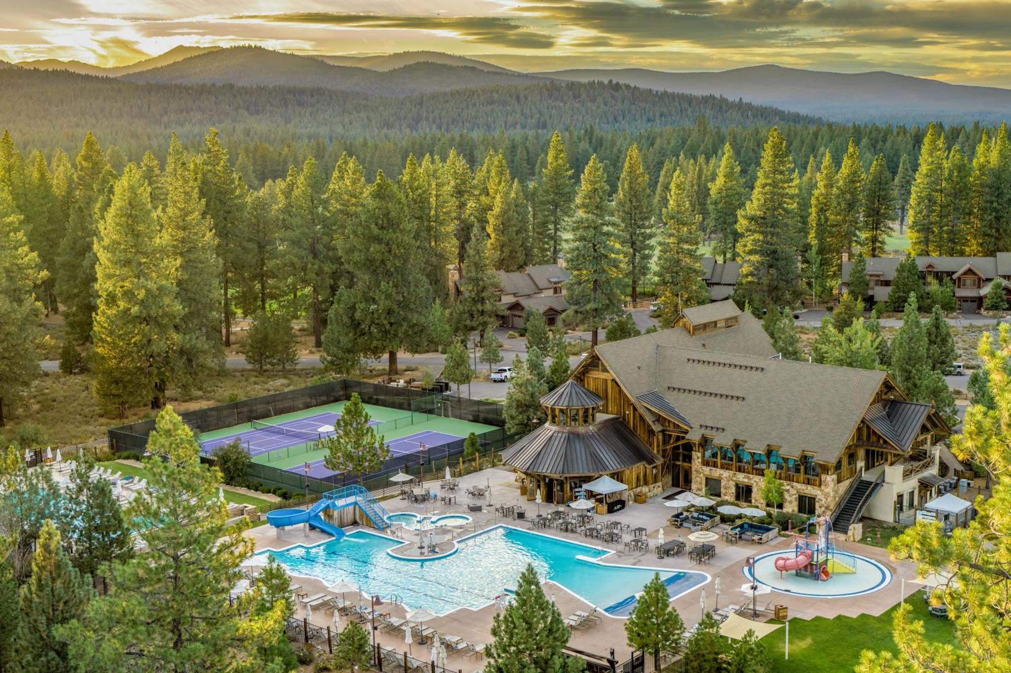 Holiday home The - Golf, Pool, Play - 2-bedroom Truckee