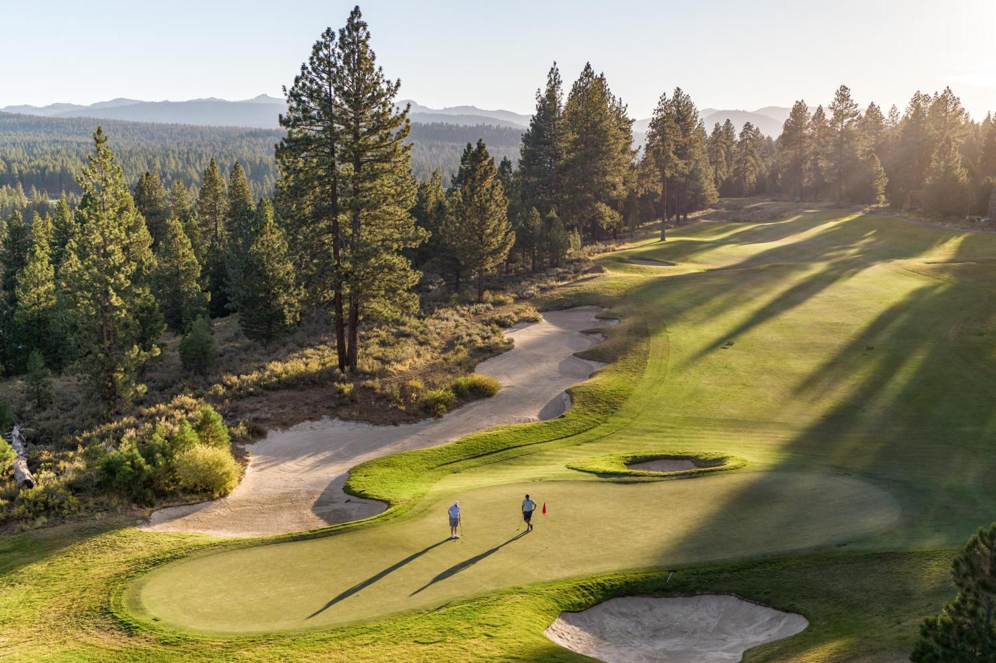 The - Golf, Pool, Play - 2-bedroom * Truckee